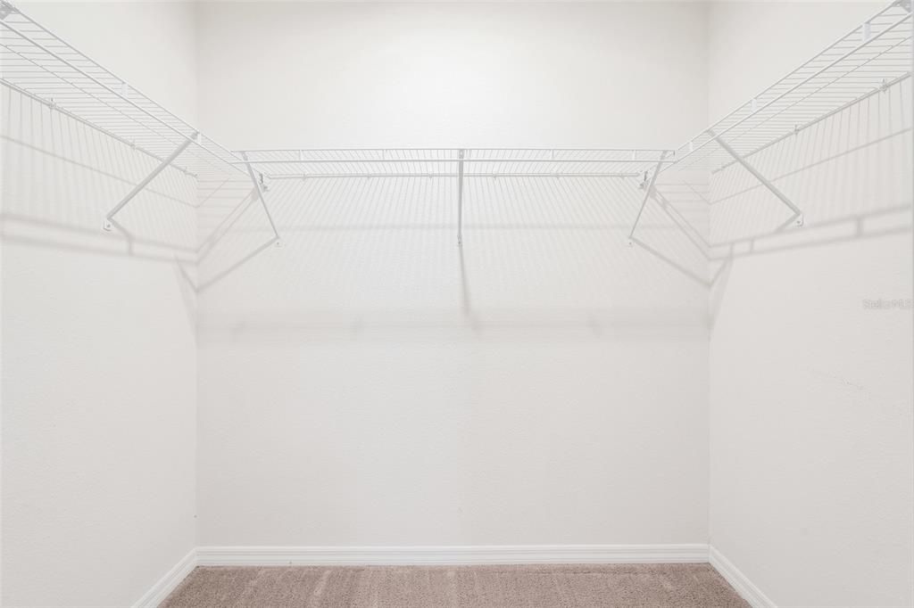 For Rent: $2,500 (4 beds, 3 baths, 2794 Square Feet)