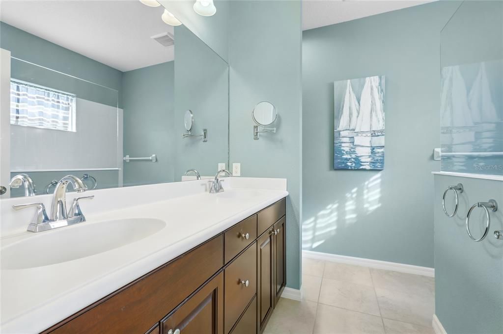 For Sale: $350,000 (3 beds, 2 baths, 1744 Square Feet)