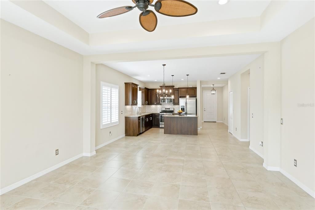 For Sale: $350,000 (3 beds, 2 baths, 1744 Square Feet)