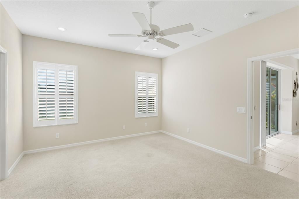 For Sale: $350,000 (3 beds, 2 baths, 1744 Square Feet)