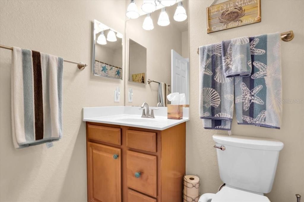 待售: $379,000 (3 贝兹, 2 浴室, 2187 平方英尺)