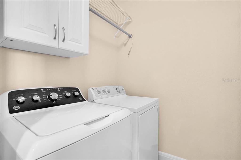 待售: $379,000 (3 贝兹, 2 浴室, 2187 平方英尺)