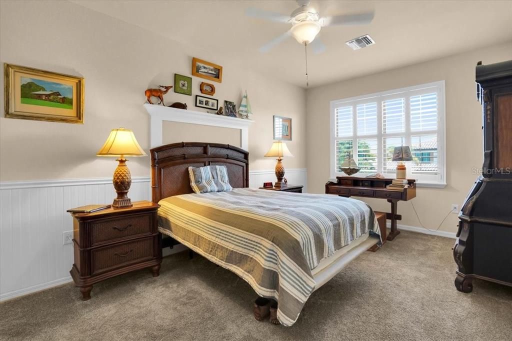 待售: $379,000 (3 贝兹, 2 浴室, 2187 平方英尺)