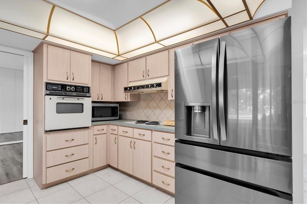 待售: $525,000 (2 贝兹, 2 浴室, 1677 平方英尺)