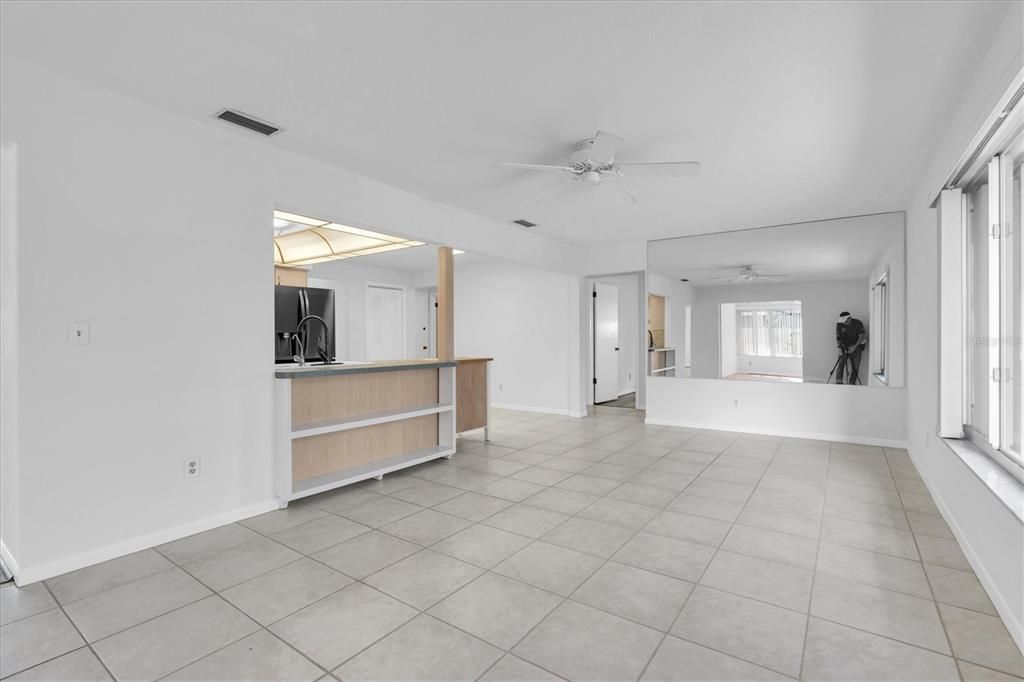 待售: $525,000 (2 贝兹, 2 浴室, 1677 平方英尺)