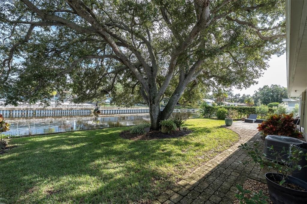 待售: $525,000 (2 贝兹, 2 浴室, 1677 平方英尺)