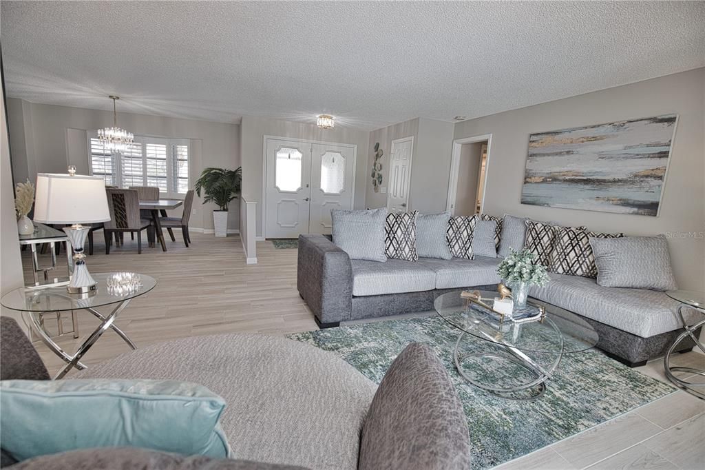 En Renta: $5,000 (3 camas, 2 baños, 2433 Pies cuadrados)