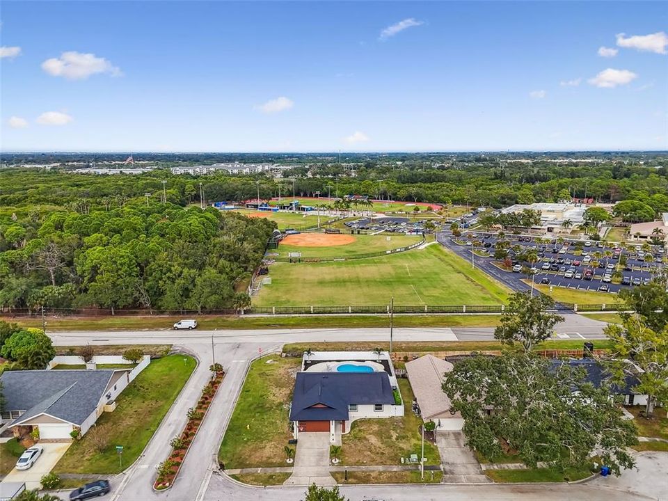 For Sale: $599,000 (3 beds, 2 baths, 1527 Square Feet)