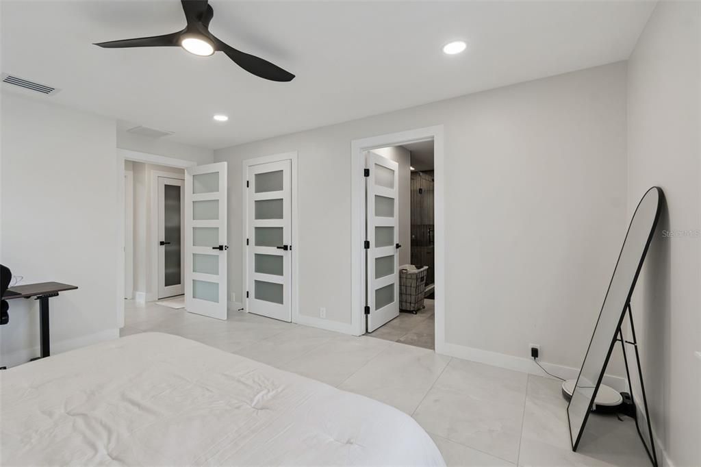 For Sale: $599,000 (3 beds, 2 baths, 1527 Square Feet)