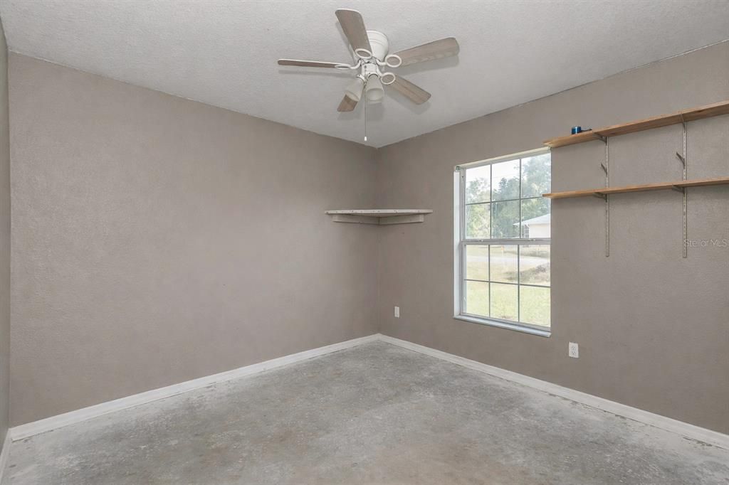 На продажу: $225,000 (3 спален, 2 ванн, 1445 Квадратных фут)