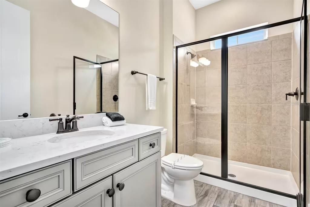 For Rent: $3,300 (3 beds, 3 baths, 1564 Square Feet)