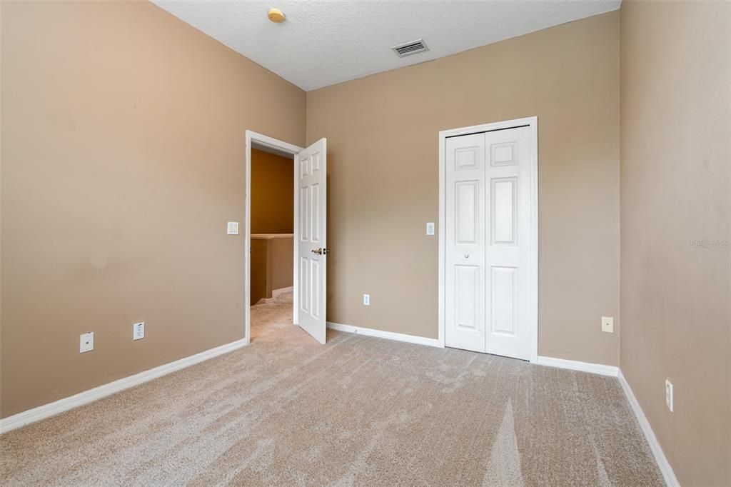 For Rent: $2,500 (3 beds, 2 baths, 1806 Square Feet)