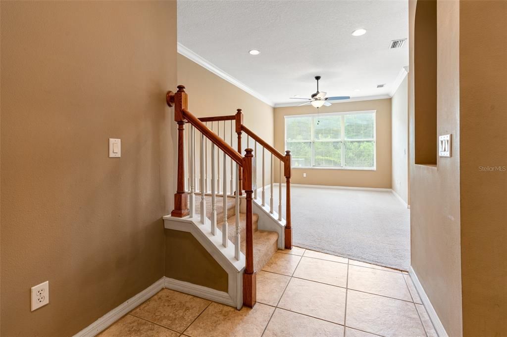 For Rent: $2,500 (3 beds, 2 baths, 1806 Square Feet)