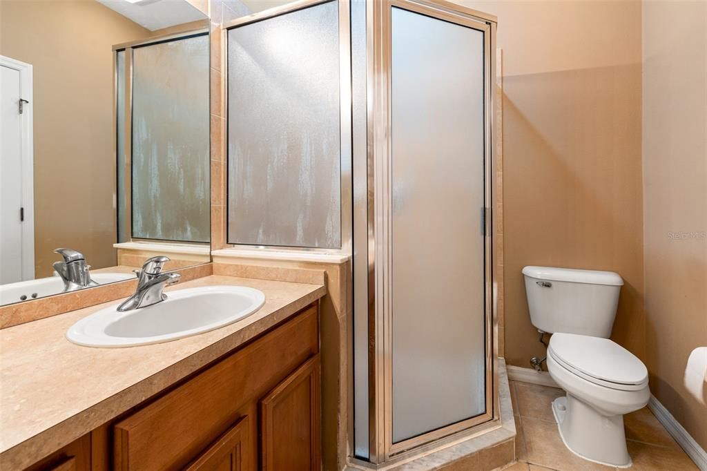 For Rent: $2,500 (3 beds, 2 baths, 1806 Square Feet)