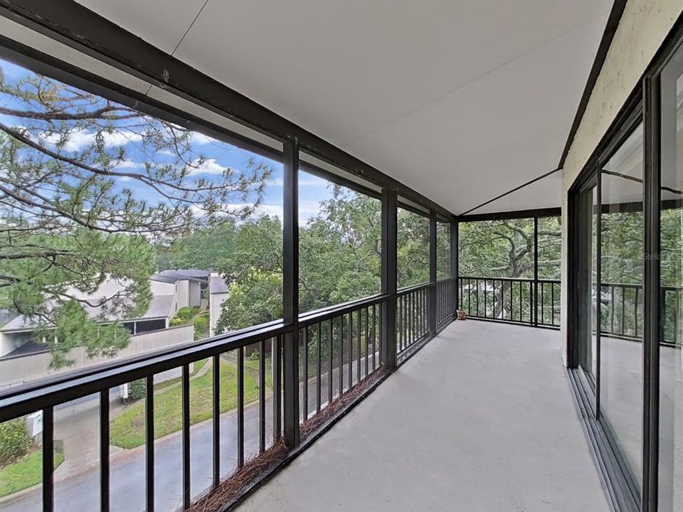 出租: $2,000 (2 贝兹, 2 浴室, 1460 平方英尺)