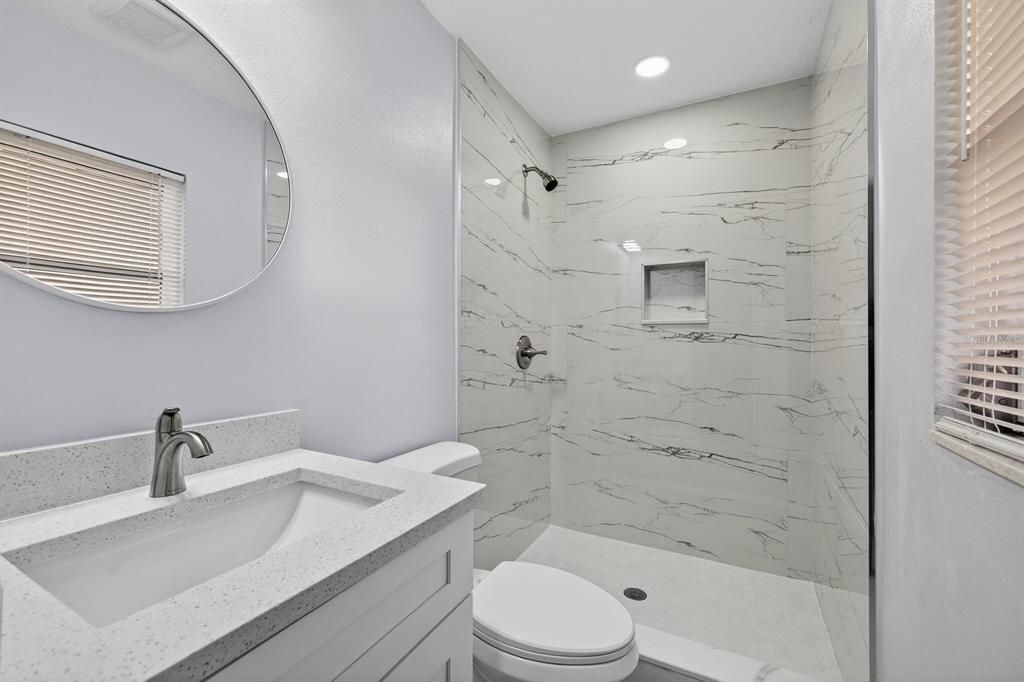 For Sale: $499,999 (4 beds, 3 baths, 1616 Square Feet)