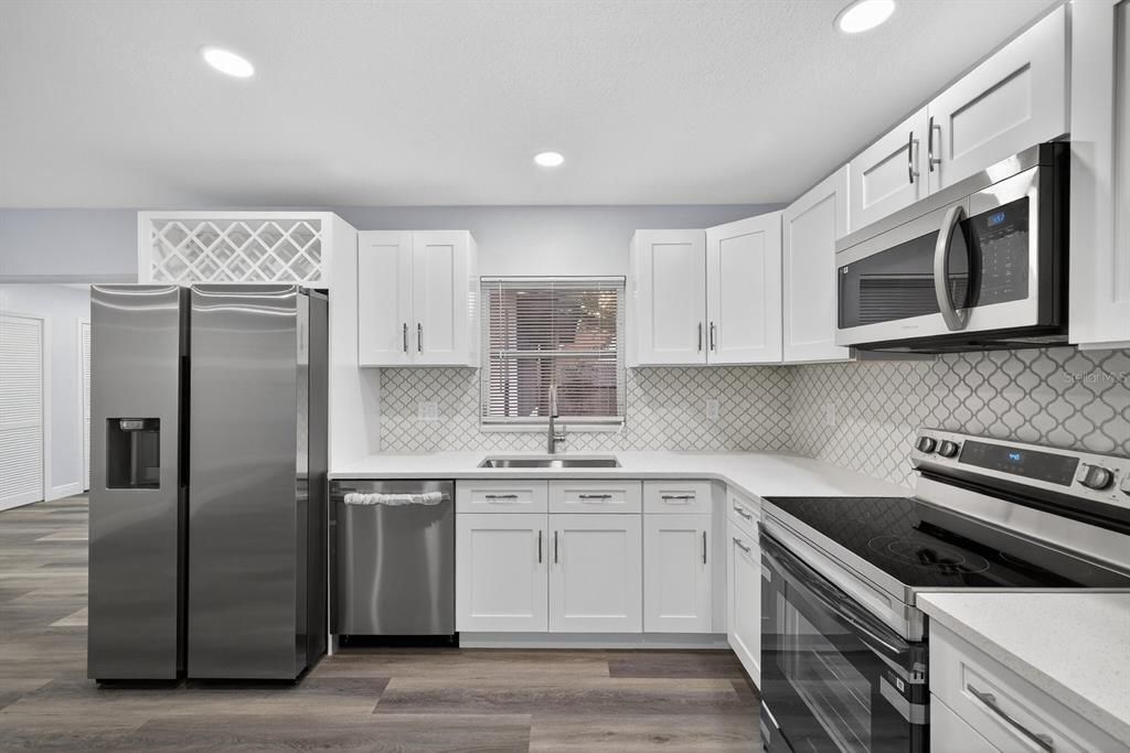 For Sale: $499,999 (4 beds, 3 baths, 1616 Square Feet)