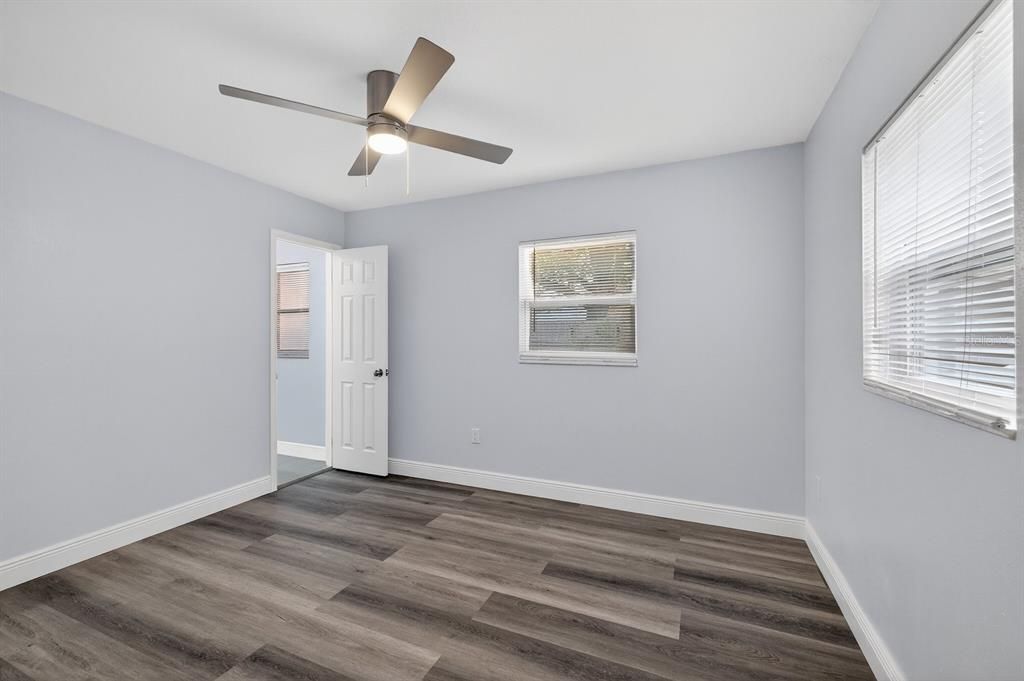 For Sale: $499,999 (4 beds, 3 baths, 1616 Square Feet)