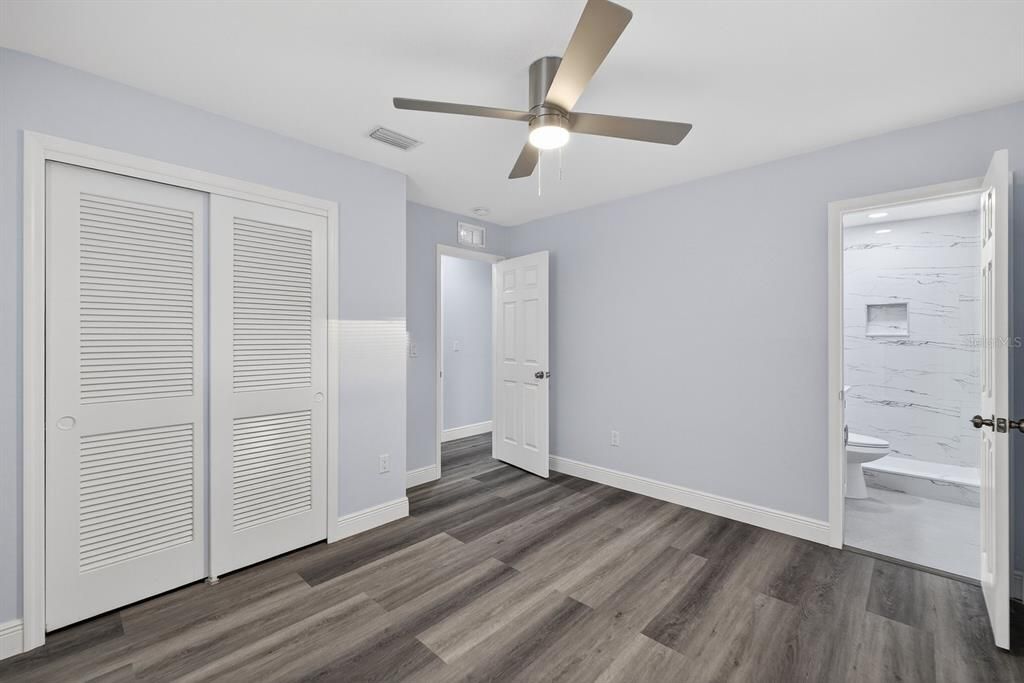 For Sale: $499,999 (4 beds, 3 baths, 1616 Square Feet)