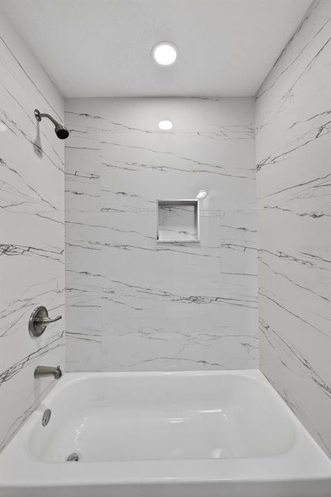 For Sale: $499,999 (4 beds, 3 baths, 1616 Square Feet)