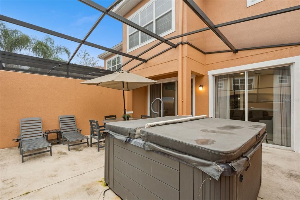 На продажу: $275,000 (2 спален, 2 ванн, 1350 Квадратных фут)