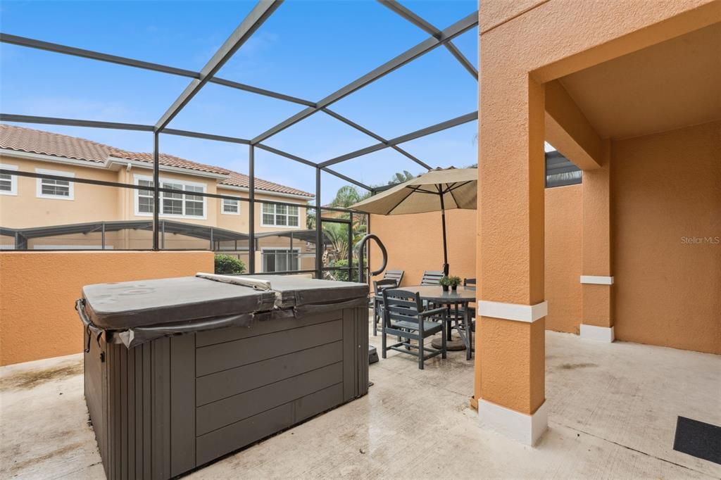 На продажу: $275,000 (2 спален, 2 ванн, 1350 Квадратных фут)