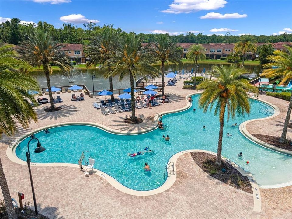 На продажу: $275,000 (2 спален, 2 ванн, 1350 Квадратных фут)