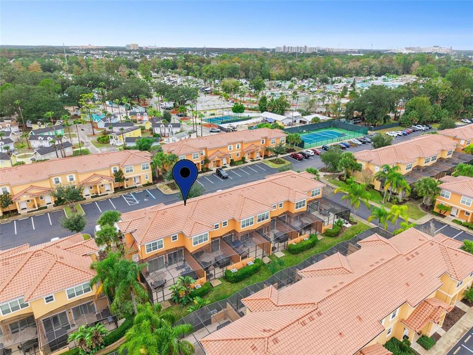 На продажу: $275,000 (2 спален, 2 ванн, 1350 Квадратных фут)