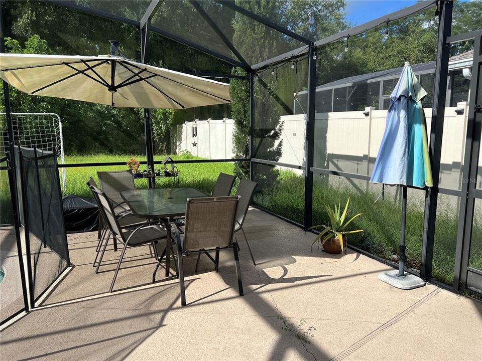 For Rent: $3,500 (5 beds, 4 baths, 3141 Square Feet)