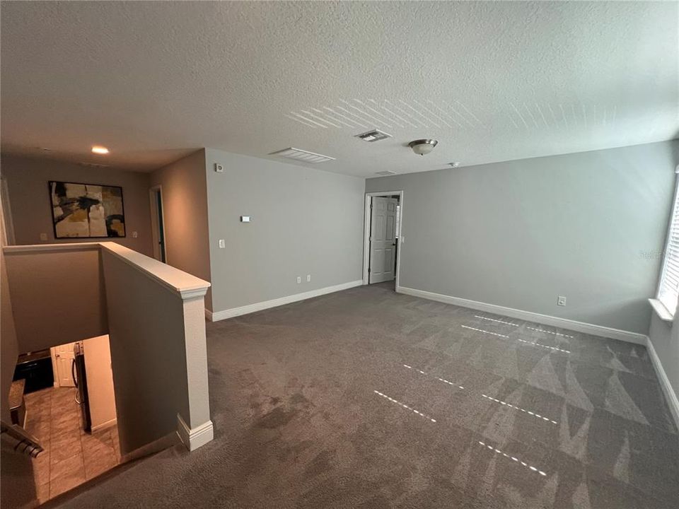 For Rent: $3,500 (5 beds, 4 baths, 3141 Square Feet)