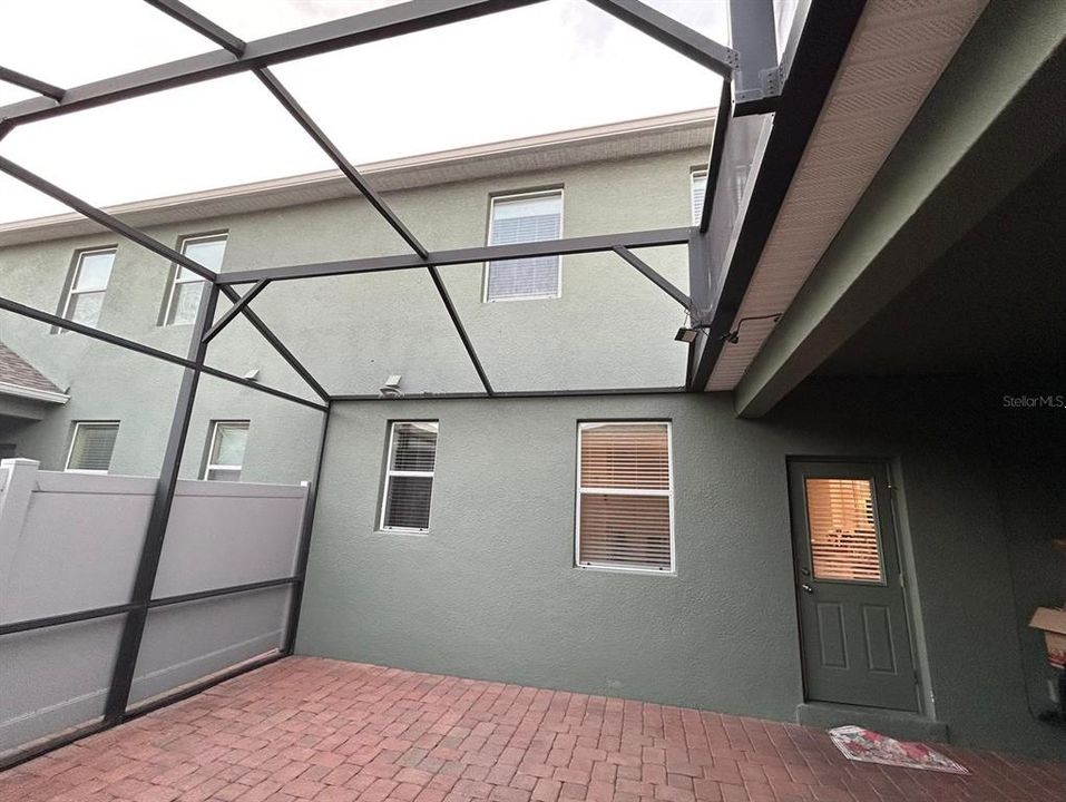 For Rent: $2,850 (3 beds, 2 baths, 1617 Square Feet)