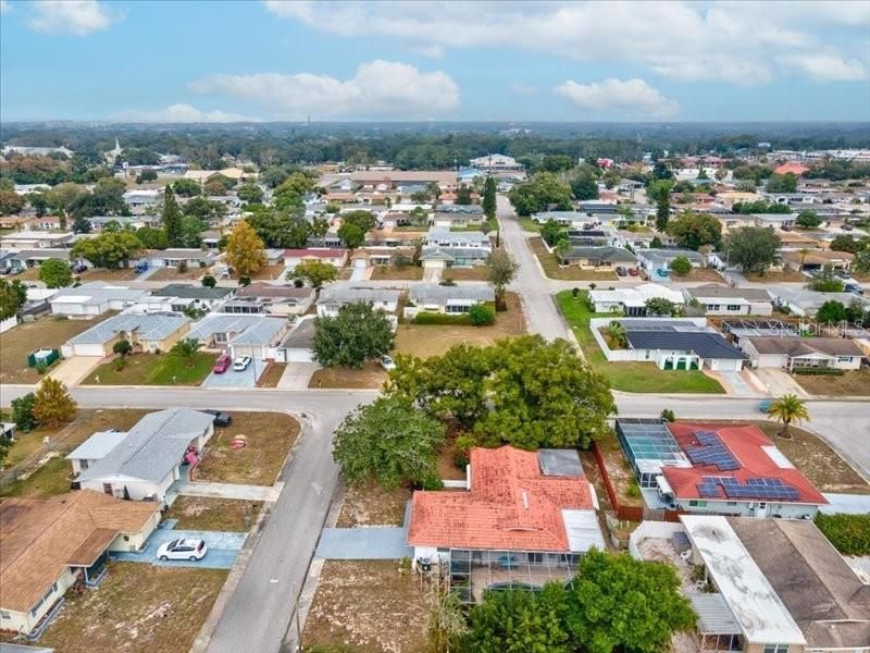 На продажу: $325,000 (3 спален, 2 ванн, 1702 Квадратных фут)