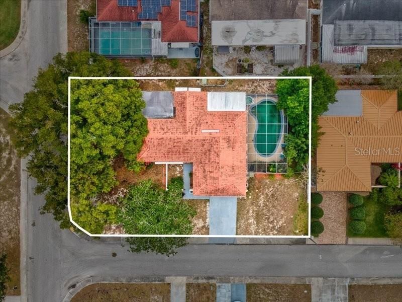 На продажу: $325,000 (3 спален, 2 ванн, 1702 Квадратных фут)