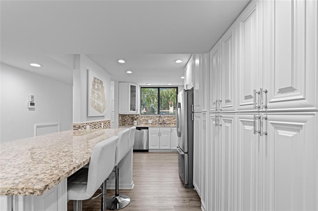 В аренду: $3,400 (3 спален, 2 ванн, 1502 Квадратных фут)