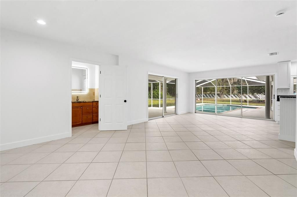 For Sale: $674,500 (3 beds, 2 baths, 2209 Square Feet)