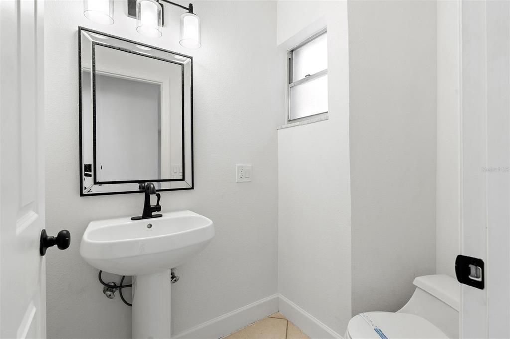 For Sale: $674,500 (3 beds, 2 baths, 2209 Square Feet)