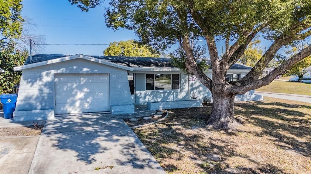 En Venta: $238,000 (2 camas, 1 baños, 1387 Pies cuadrados)