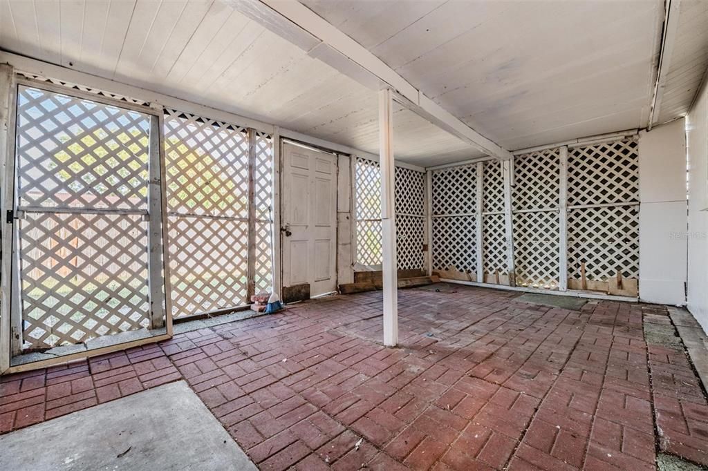 En Venta: $238,000 (2 camas, 1 baños, 1387 Pies cuadrados)