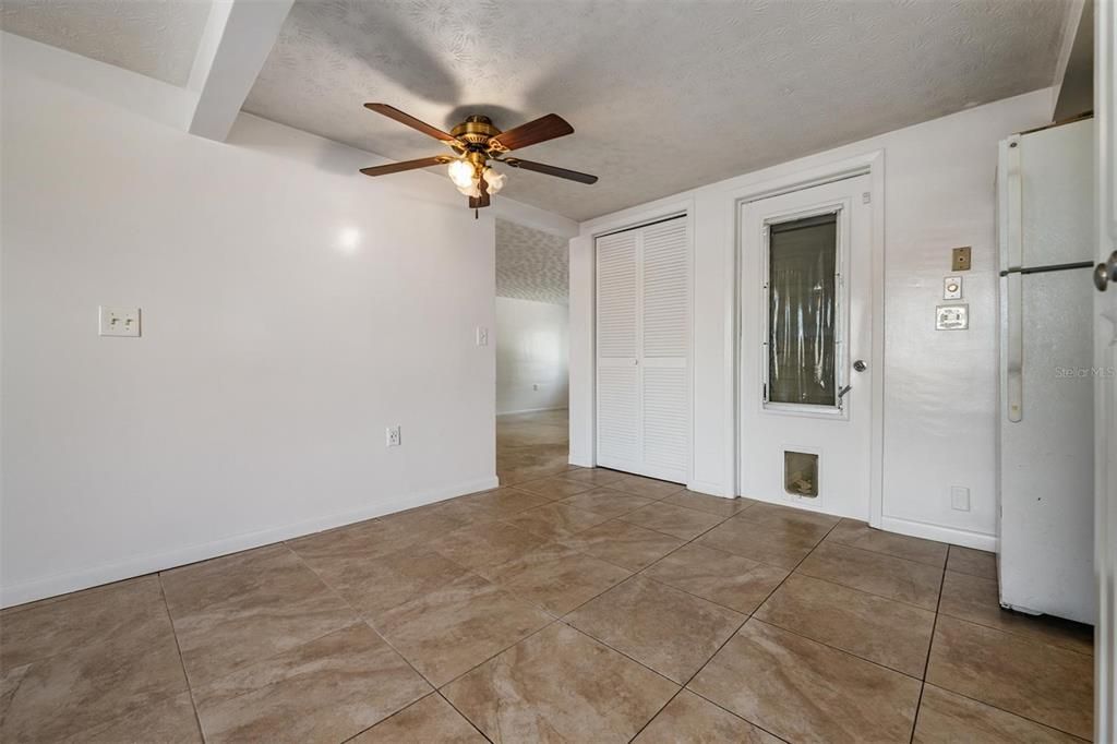 En Venta: $238,000 (2 camas, 1 baños, 1387 Pies cuadrados)