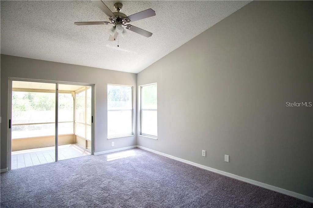 На продажу: $325,000 (3 спален, 2 ванн, 1611 Квадратных фут)