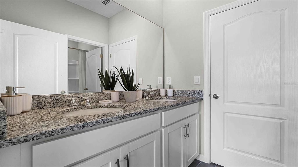 For Sale: $499,990 (4 beds, 3 baths, 2787 Square Feet)