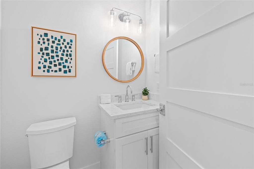 На продажу: $3,950,000 (8 спален, 9 ванн, 4060 Квадратных фут)