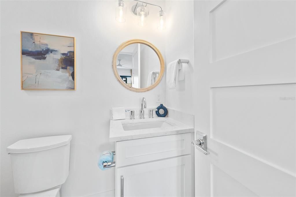 На продажу: $3,950,000 (8 спален, 9 ванн, 4060 Квадратных фут)