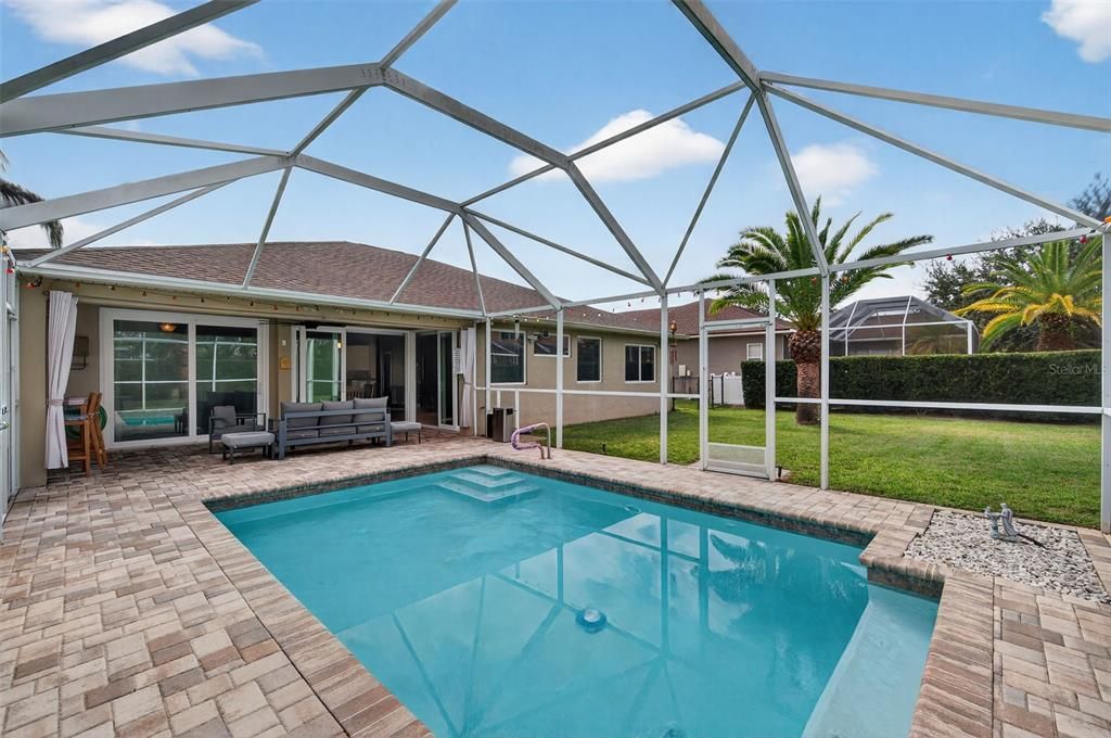 На продажу: $524,900 (3 спален, 2 ванн, 1745 Квадратных фут)