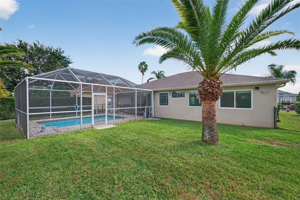 На продажу: $524,900 (3 спален, 2 ванн, 1745 Квадратных фут)