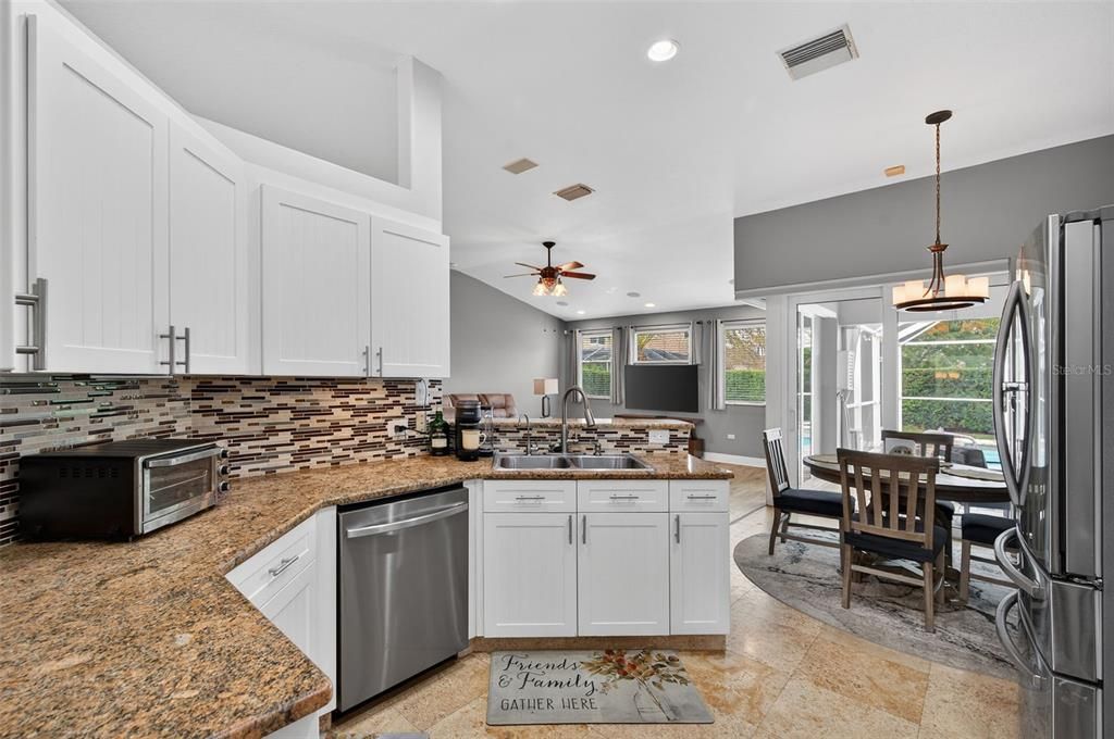 На продажу: $524,900 (3 спален, 2 ванн, 1745 Квадратных фут)