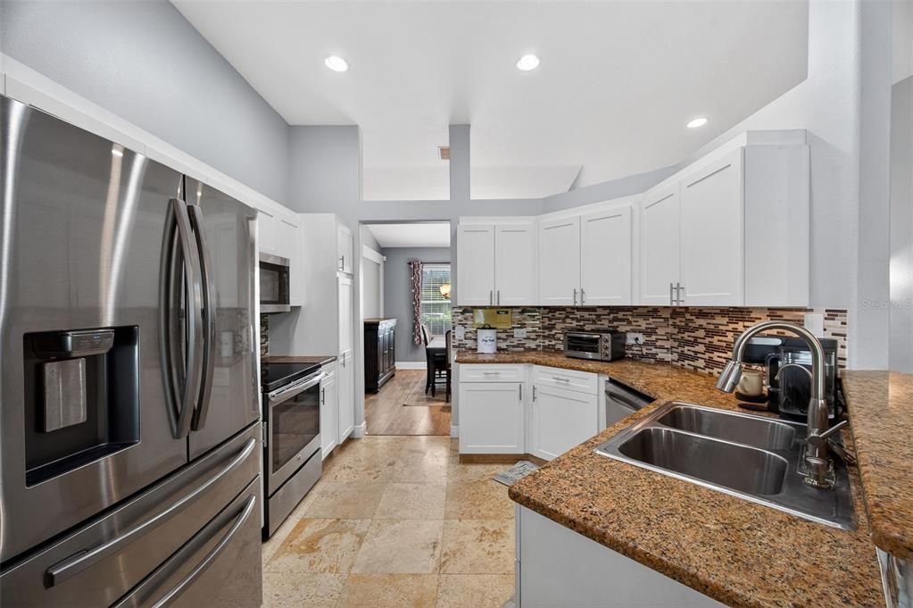 На продажу: $524,900 (3 спален, 2 ванн, 1745 Квадратных фут)