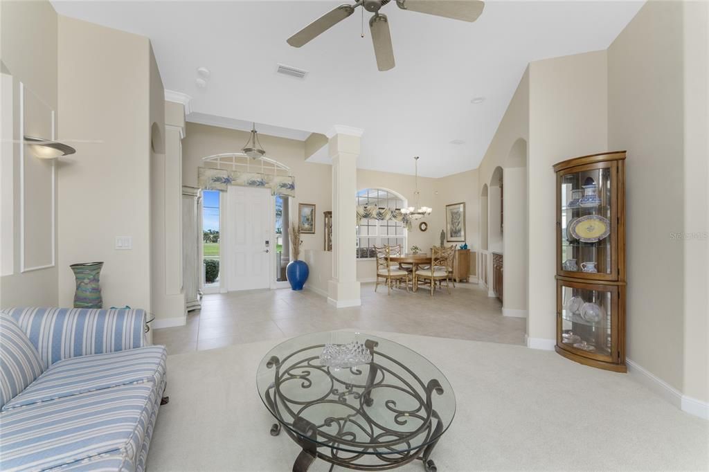 待售: $440,000 (3 贝兹, 3 浴室, 2297 平方英尺)