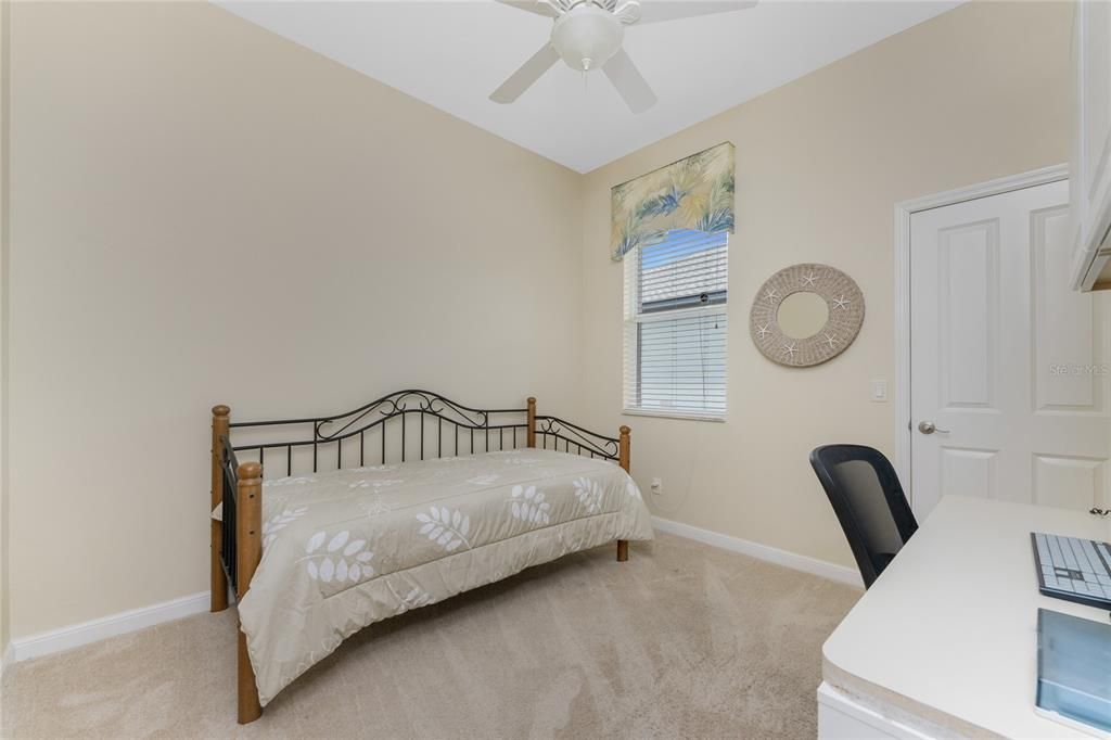 待售: $440,000 (3 贝兹, 3 浴室, 2297 平方英尺)