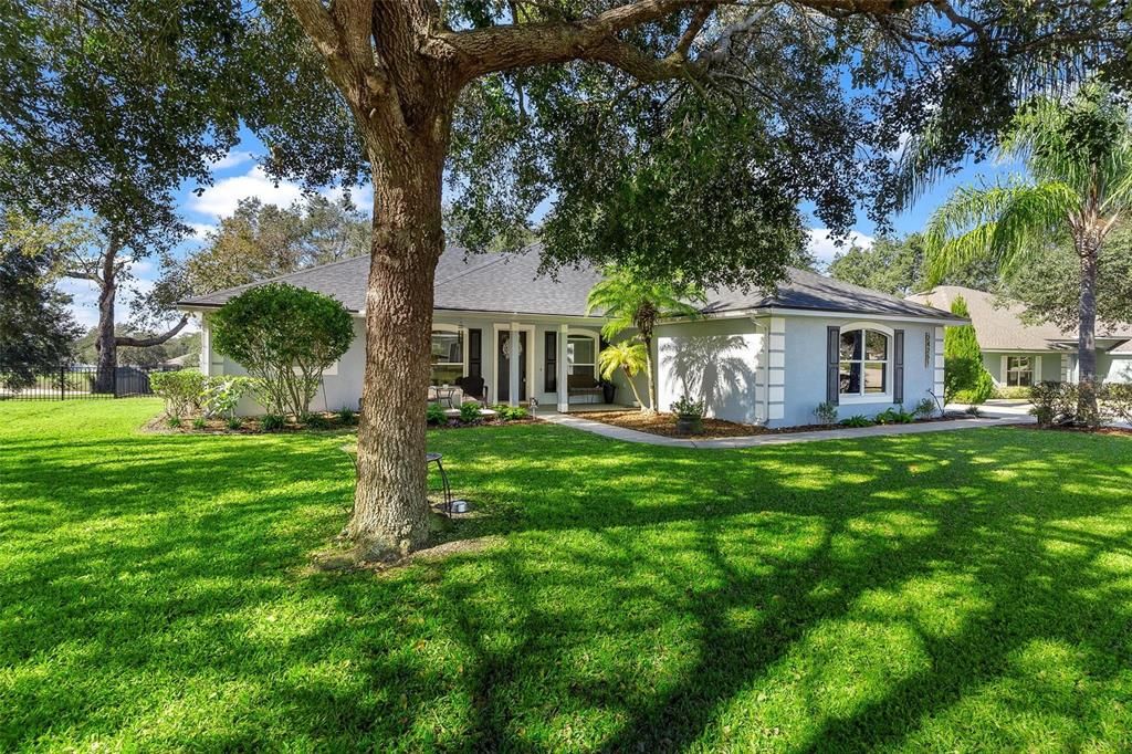 Active With Contract: $375,000 (4 beds, 2 baths, 2035 Square Feet)